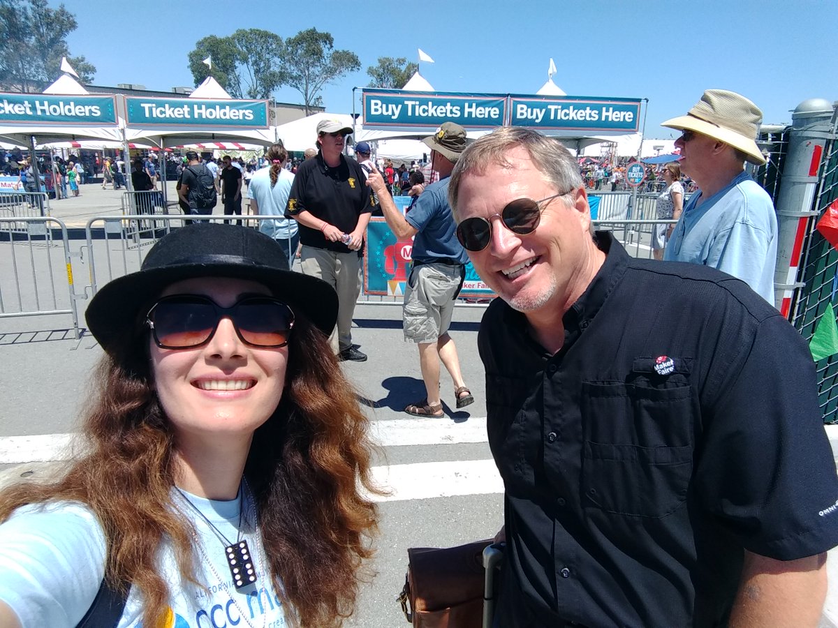 Sarqeles's tweet photo. Best Maker Faire yet! #cccmaker @dalepd @maker #makerfaire2017 https://t.co/g1xKvgVzQm