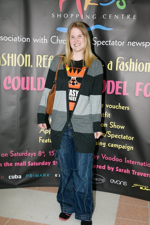 martynhett's tweet image. Omg there is more than one album, this is the best night of my life facebook.com/Real-People-Re…