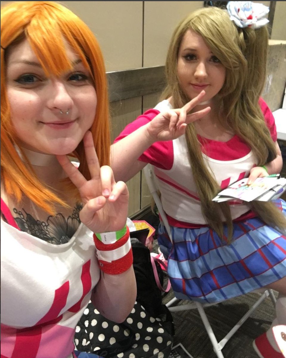 SunsetDashPro's tweet photo. People really make a con for me, and I was fortunate to hang out with a TON of great people! 💕 Honoka 🌸 https://t.co/2OlZrReWY5