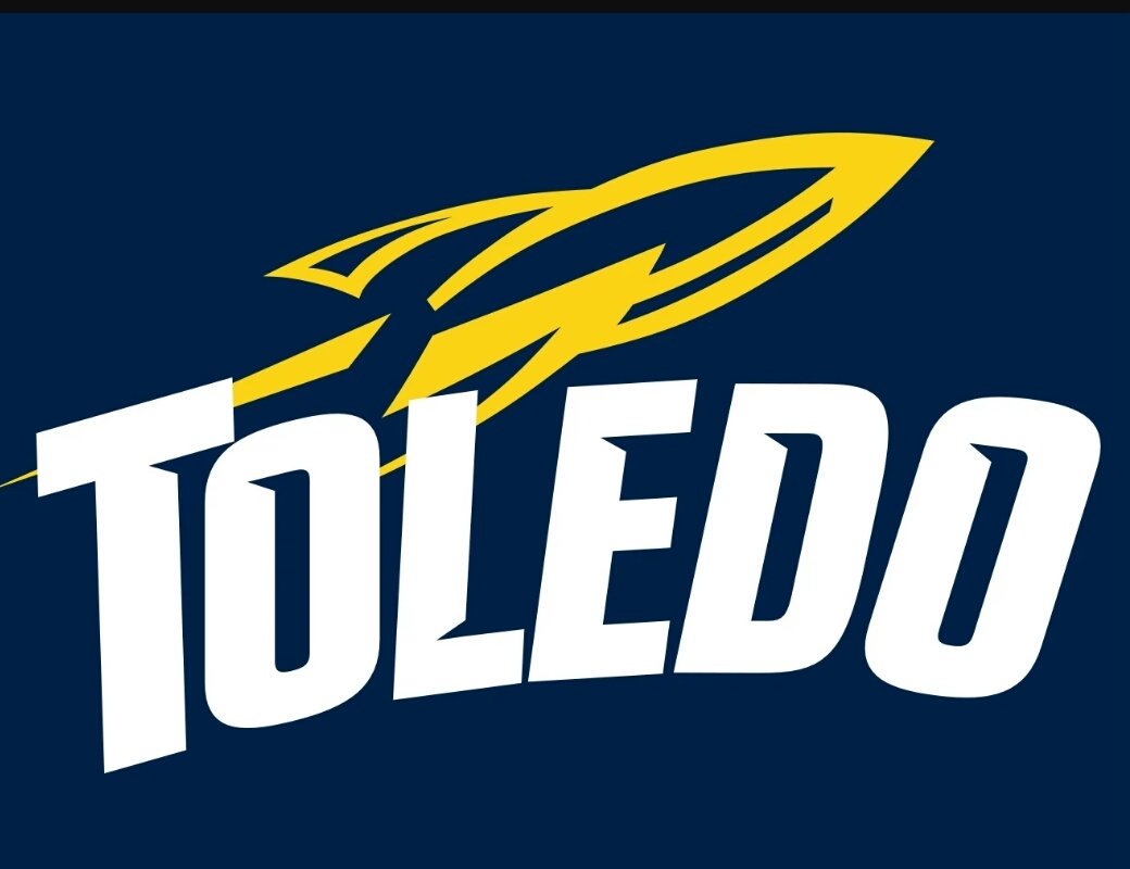 l0gan_parr's tweet photo. Extremely blessed and thankful to receive my first Division 1 offer from Toledo! https://t.co/8Jzl0QC9Ib