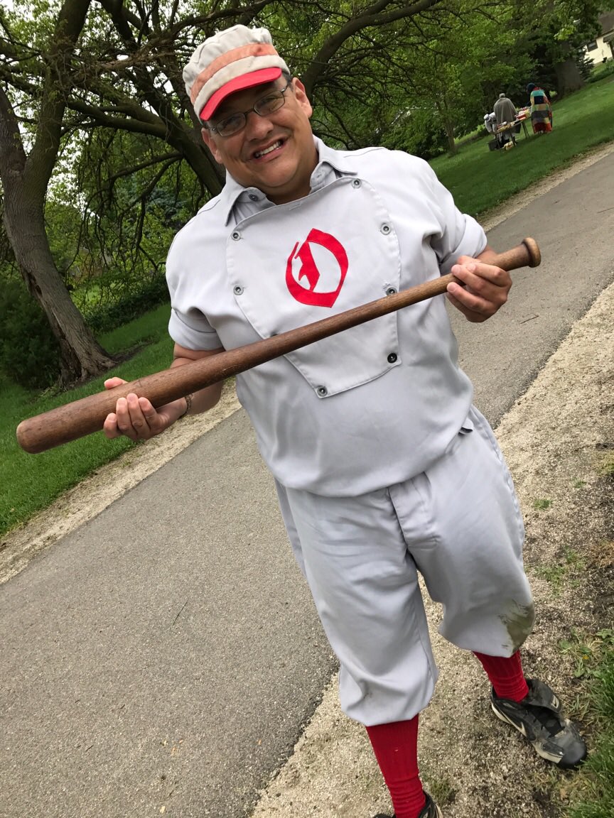 rivercountrysam's tweet photo. Oregon Vintage Baseball today and guess who broke the bat? #SolidHit https://t.co/wu3VxbXPRZ