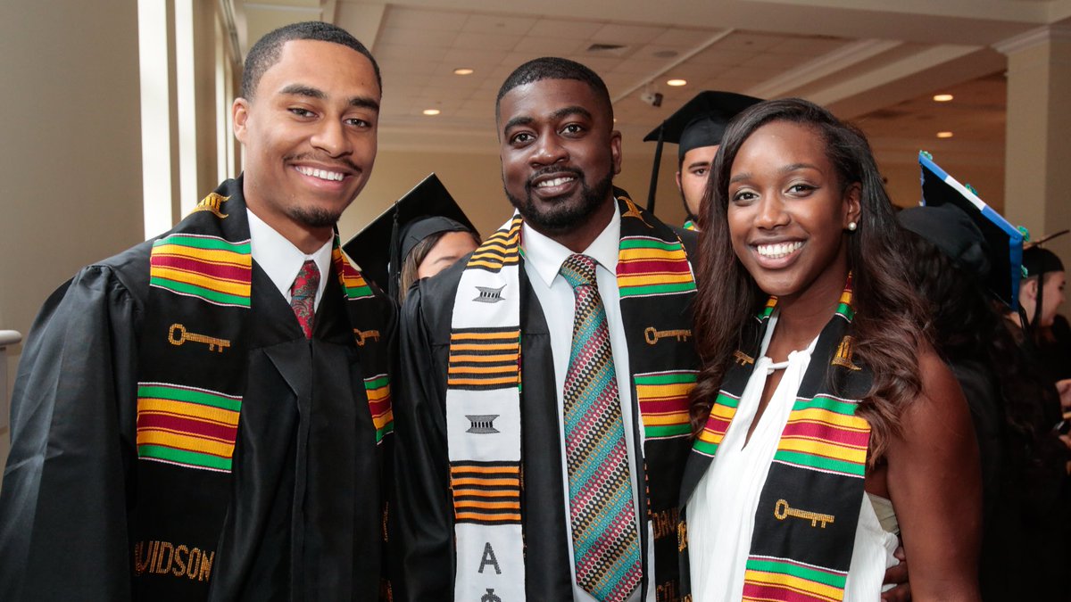 DavidsonCollege's tweet photo. #Davidson2017 π pictures.
More πΈ on Flickr: https://t.co/jwQZkSeXWc https://t.co/t8tDbgBNk2