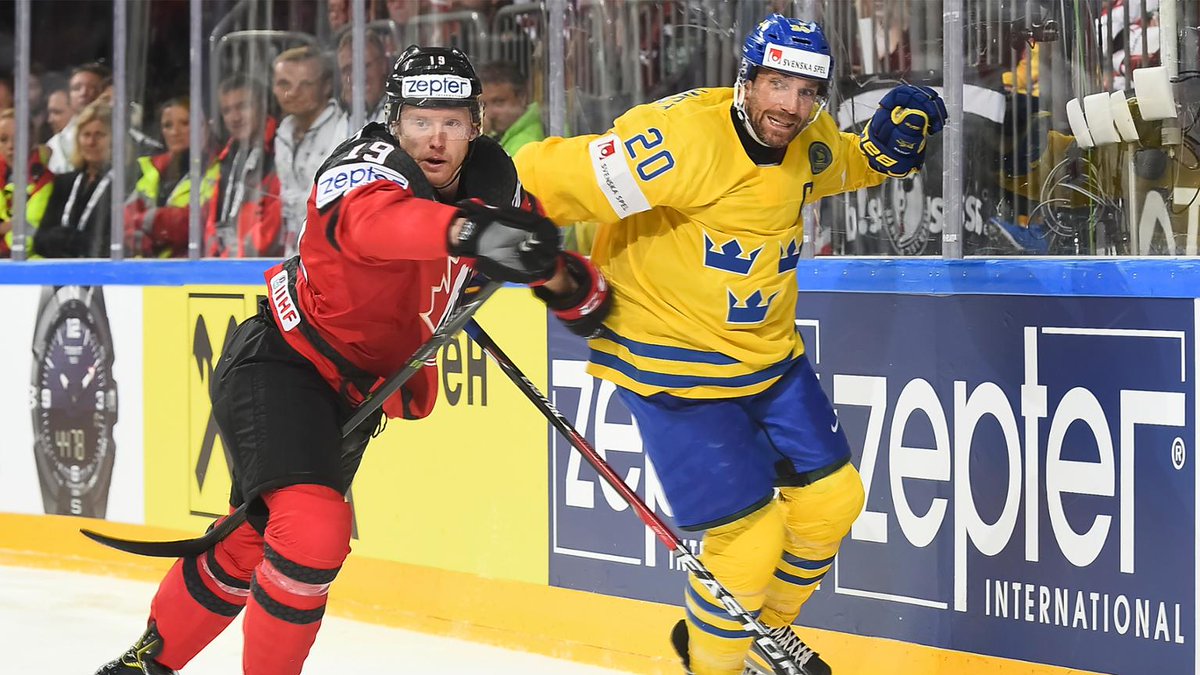 Matheson & Demers head home from #IIHFWorlds with silver medals for Canada. 🇨🇦  Story » bit.ly/iihf-silver https://t.co/euwM72kg6V