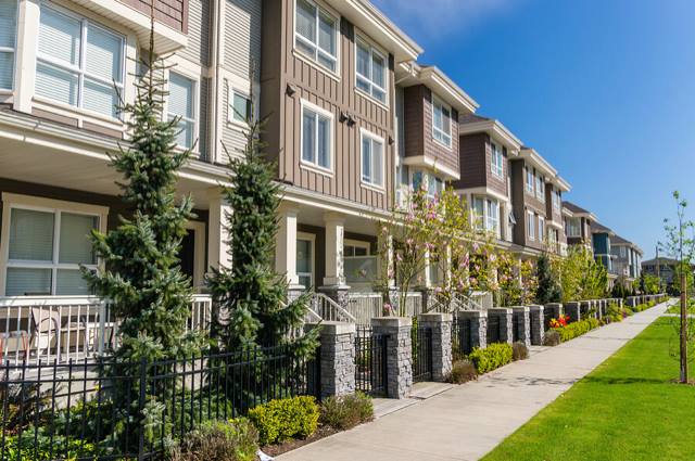 AlanStephensUSA's tweet photo. Interested in being a partner on a few condos? Call us to invest in our new project in the making! #condos #mi #building #investment #money https://t.co/WFhvVOyt9m
