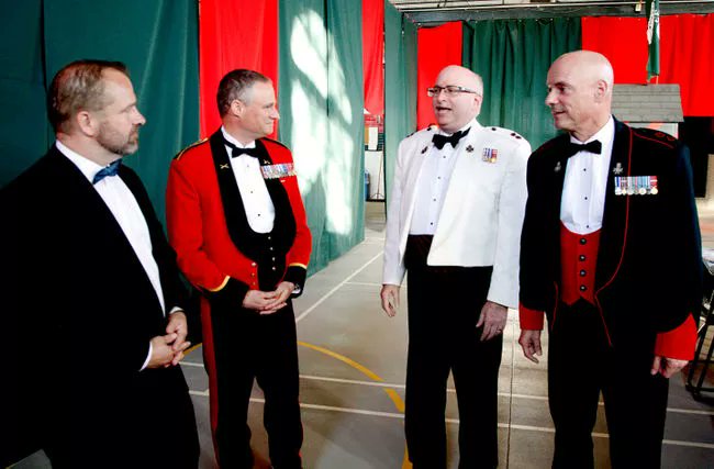 CanadianArmy's tweet photo. Shared via @RecorderTimes - Reserves are critical: General -https://t.co/wGlcji95Kp https://t.co/WqriFNNYza