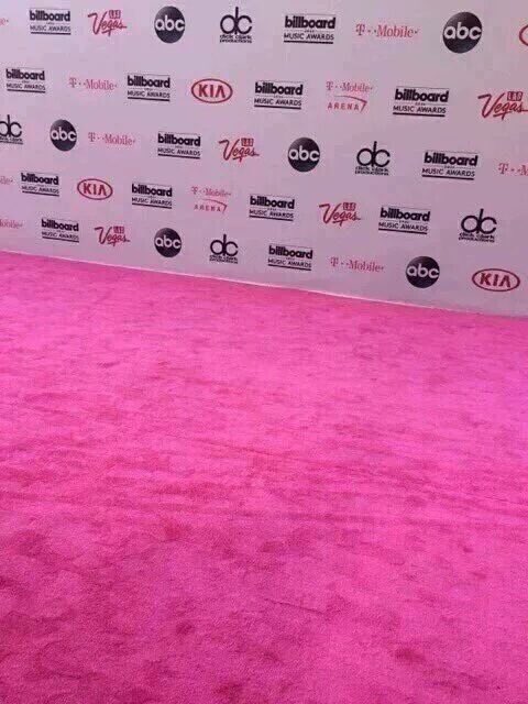 extssyjr's tweet photo. VIERON LO PERFECTO QUE SE VE JUSTIN EN LOS BBMAS

I vote @justinbieber as Top Social Artist in the #BBMAs #JustinBBMAs https://t.co/GGslOxxLLt