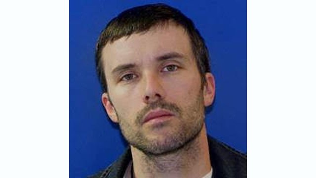 Police search for suspect in assault of state trooper dlvr.it/PCFb0F