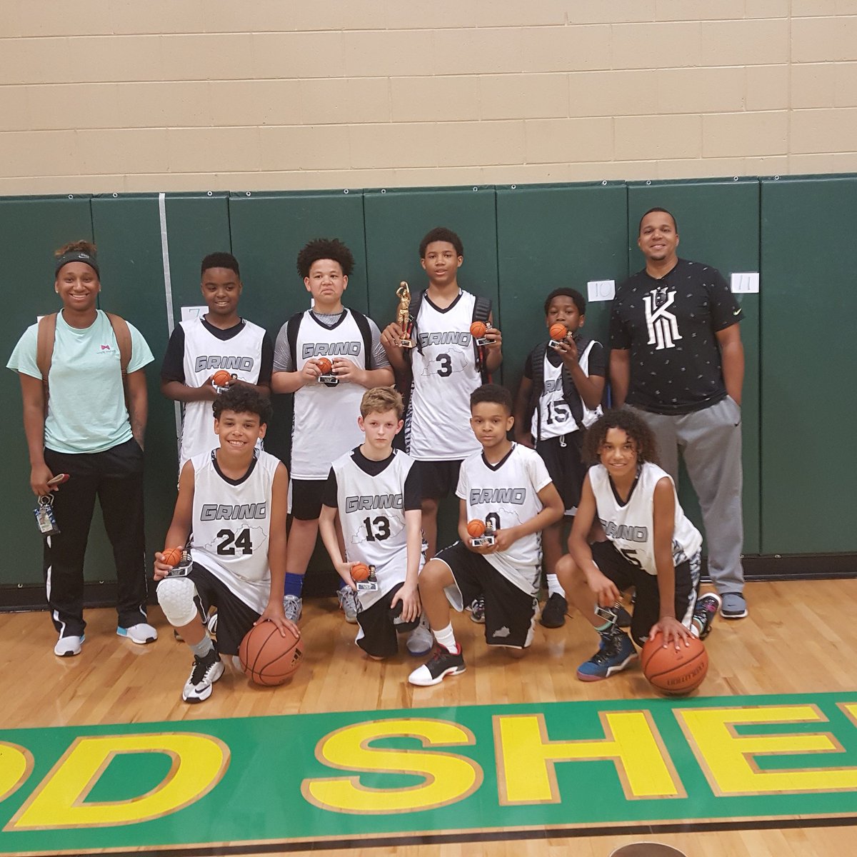 kygrind's tweet photo. Great championship win for the young grind! #kygrindbasketball #kygrind #outheregrinding https://t.co/bLhNhuYgP8