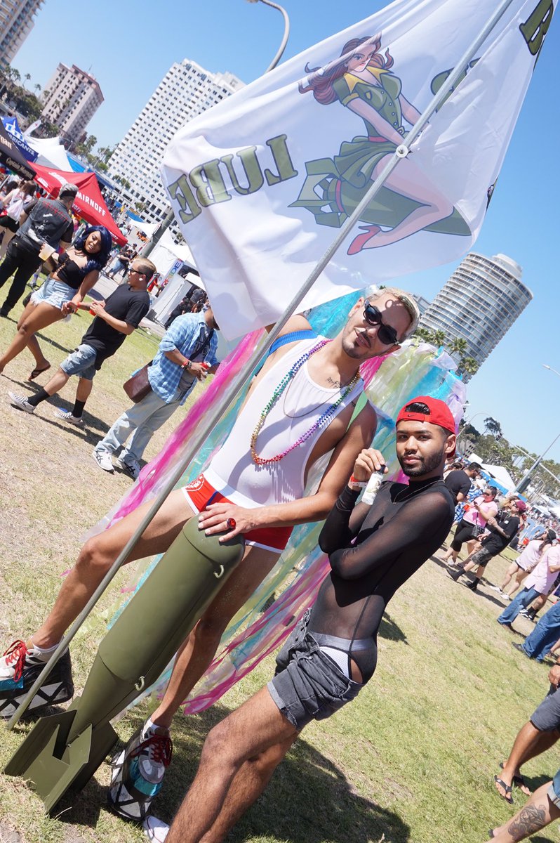 bomblubes's tweet photo. LONG BEACH PRIDE DAY 2 FIND YOUR PHOTOS AND RETWEET #bomblube #pride #lbpride #lube https://t.co/YtOsF9RF3B