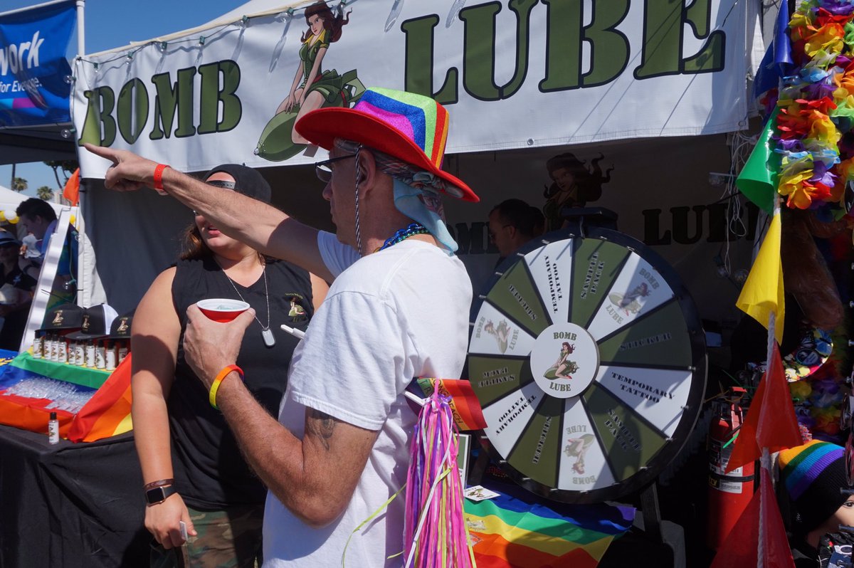 bomblubes's tweet photo. LONG BEACH PRIDE DAY 2 FIND YOUR PHOTOS AND RETWEET #bomblube #pride #lbpride #lube https://t.co/7QE4QTTNZc