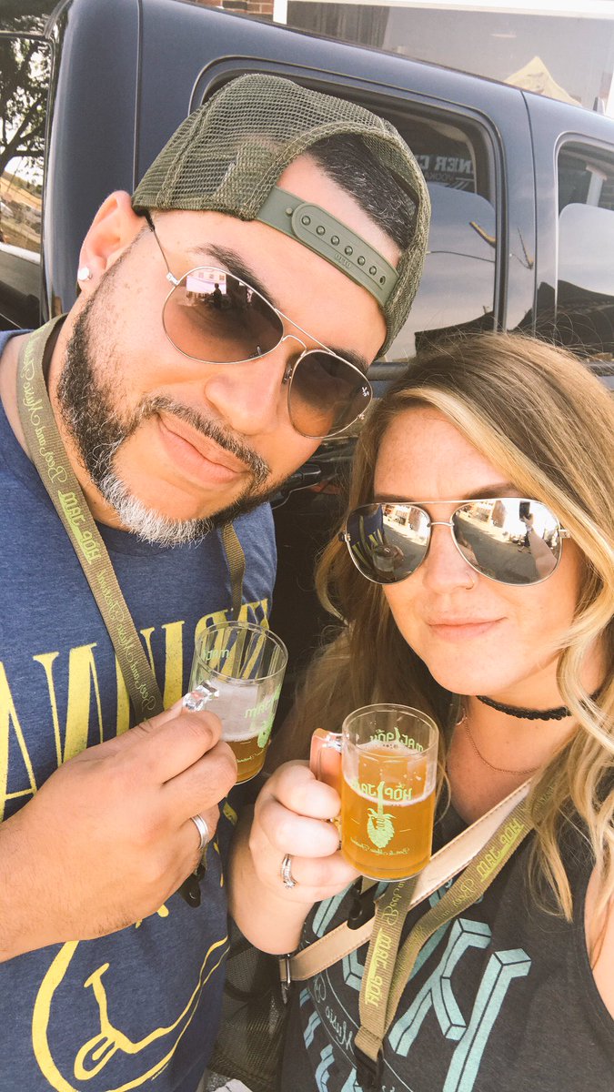 BlondieOtero's tweet photo. I love that @TheHopJam throws us the best anniversary party every year! Thanks Hanson #13years #hesmyboo #happyanniversary @boricuaotero https://t.co/YqxvZJRnxc
