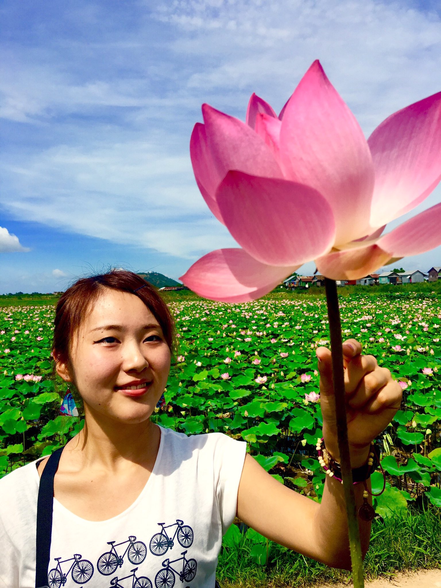 カンボジア情報とカンボジアツアーガイドローズ Auf Twitter カンボジア カンボジア女子旅 女子旅 旅行 タビジョ 海外旅行 1人旅 女一人旅 カンボジア人 カンボジアガイド カンボジアガイドローズ ホームページ T Co Iwp5bwhk06 カンボジア蓮の花