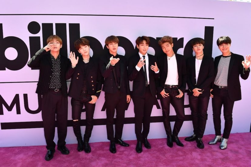 collectcaIls's tweet photo. RT if you think they are the are the most talented, unproblematic and hottest group EVER #BBMAs #BTSBBMAs https://t.co/P8LgxeU97s