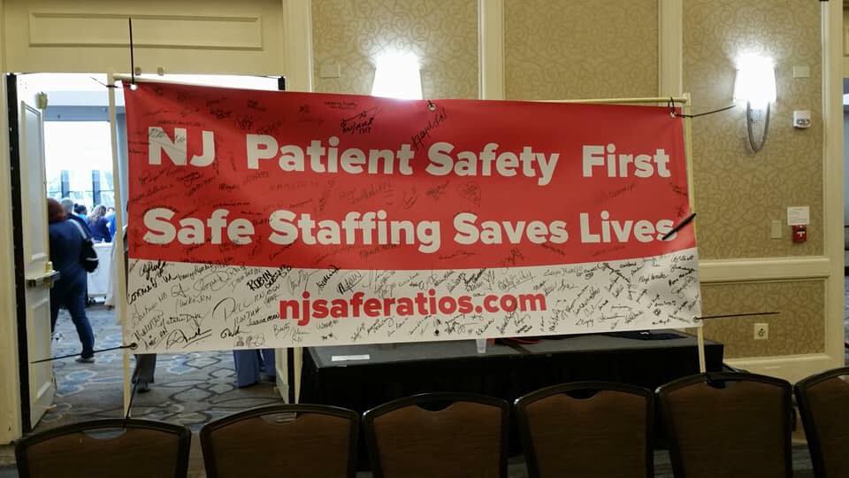 nursefriendly's tweet photo. Via @njsaferatios New Jersey Nurses had a great banner, signed by nurses around the state :) #NursesTakeDC #NJSafeRatios #NursesTakeNJ https://t.co/BFTNPp2o8S