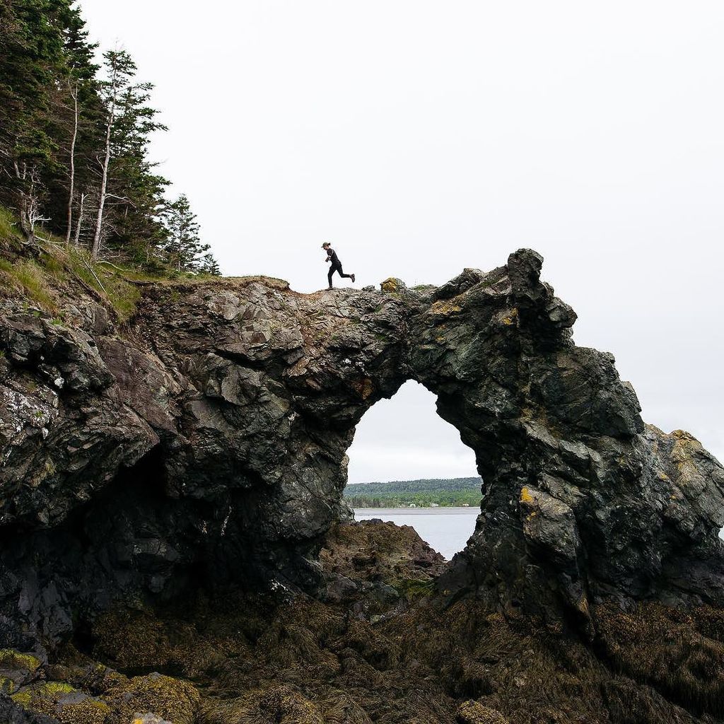 A nice hole in the wall. Grand Manan, New Brunswick.

Explore your favourite spots in Canada and get involved - #s… ift.tt/2qMgyyt