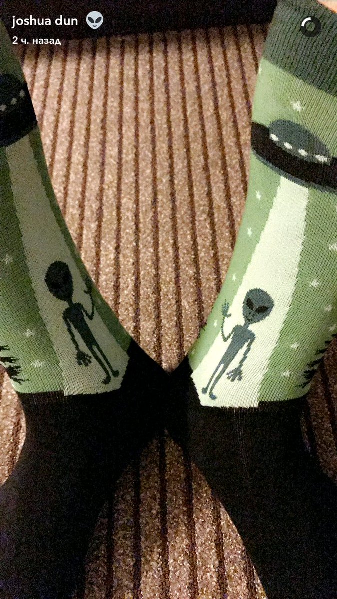 allspookynate's tweet photo. RT for new Josh's socks. #topBBMAs https://t.co/ZnFJLjOqXV