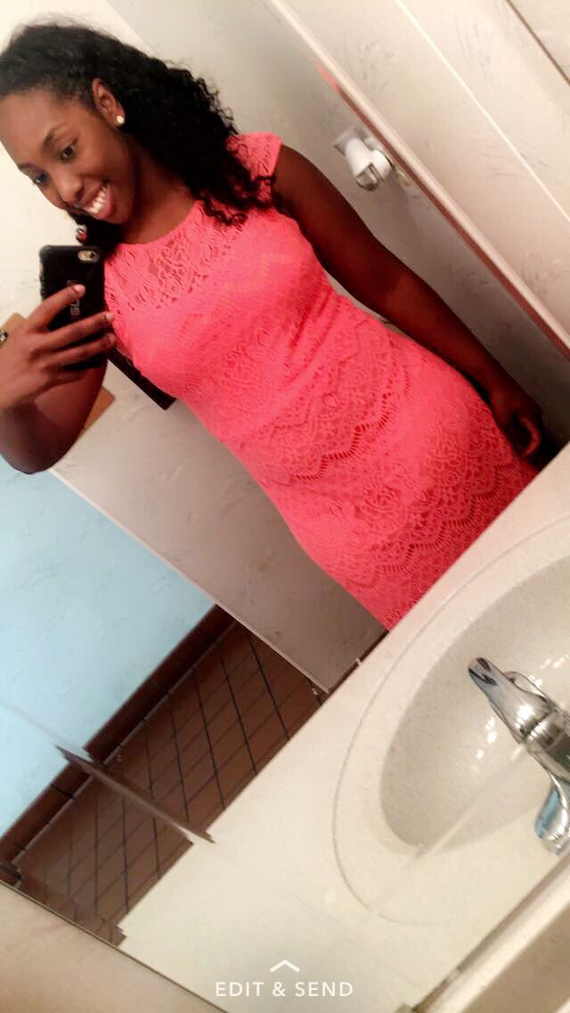 LoveLike_Tiff's tweet photo. Yesterday at a friend of a friend wedding!! https://t.co/rvfQo2SSsV