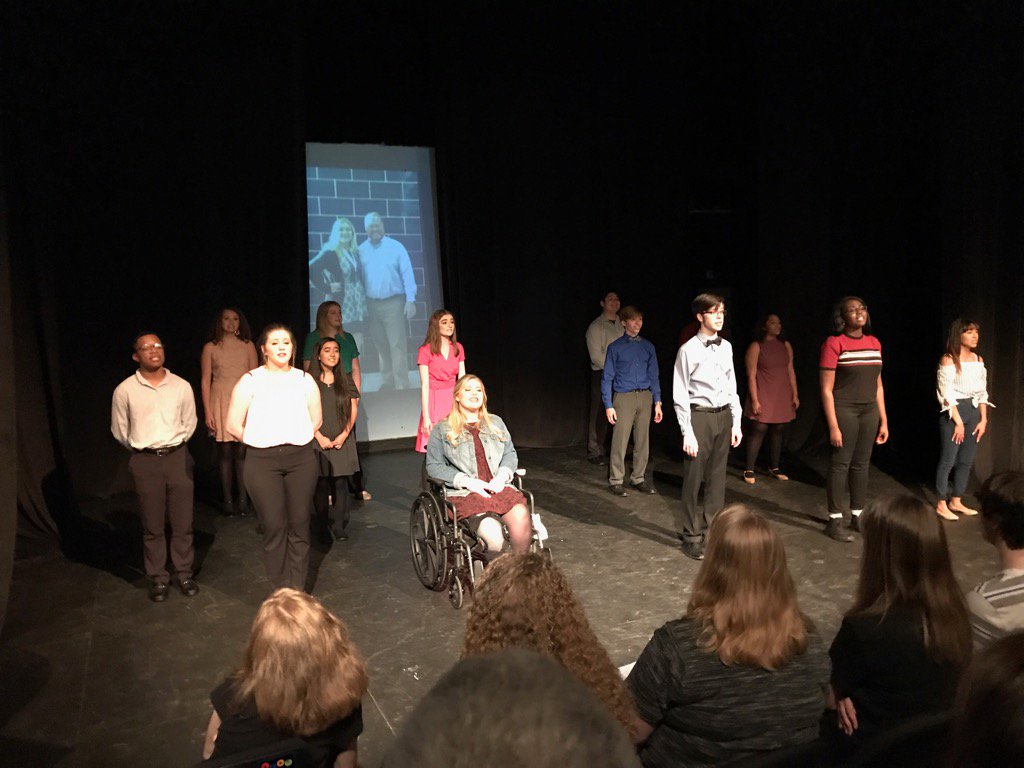 PennyArrington's tweet photo. @BoswellTheatre closes the season with a memorable Musical Showcase! @boswellhs  @NikaDavis11 https://t.co/ZiWo61HcJM