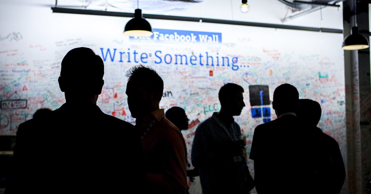 OlafKunz's tweet image. Leak reveals #Facebook's rules for controversial content
crwd.fr/2qFRNFU