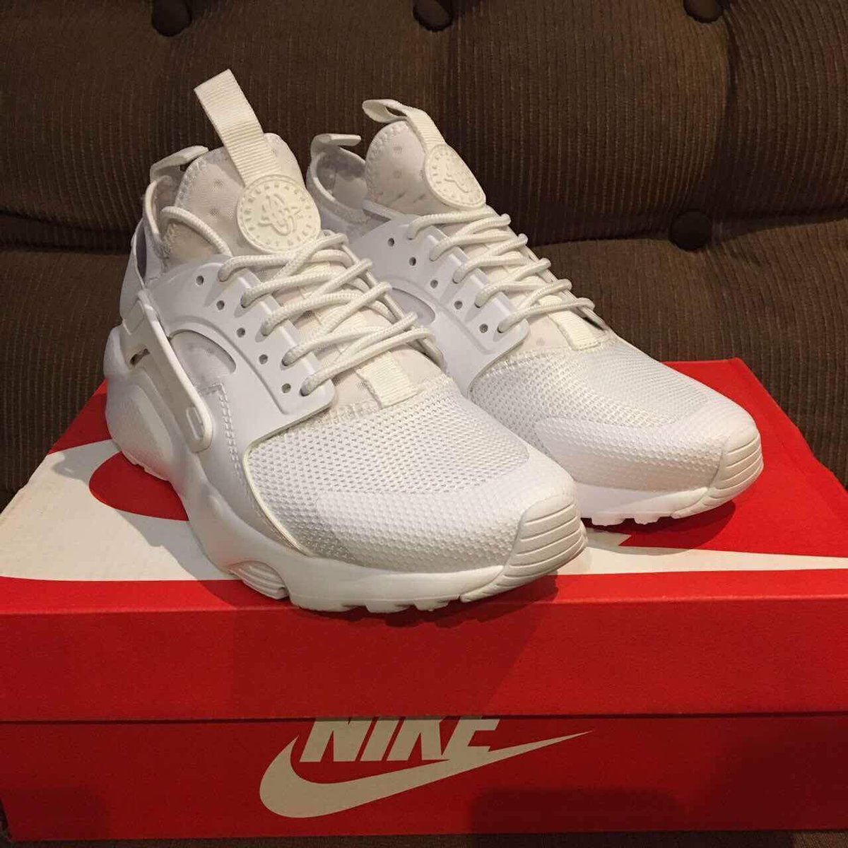 nike huarache womens white size 8