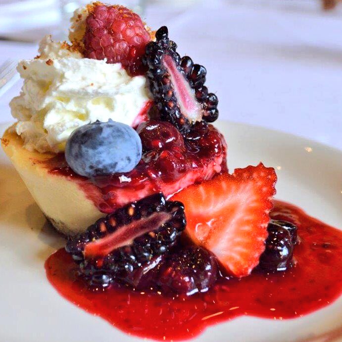 Vegas2LAMag's tweet photo. Sweeter side of Sin City 🍓 
Chef Ashley Costa &amp; Chef Tammy Alana https://t.co/Z5NNDYNmf3 Carnevino -B&amp;B - Alize - Andre’s Bistro &amp; Bar 💋 https://t.co/tuK7bAq61O