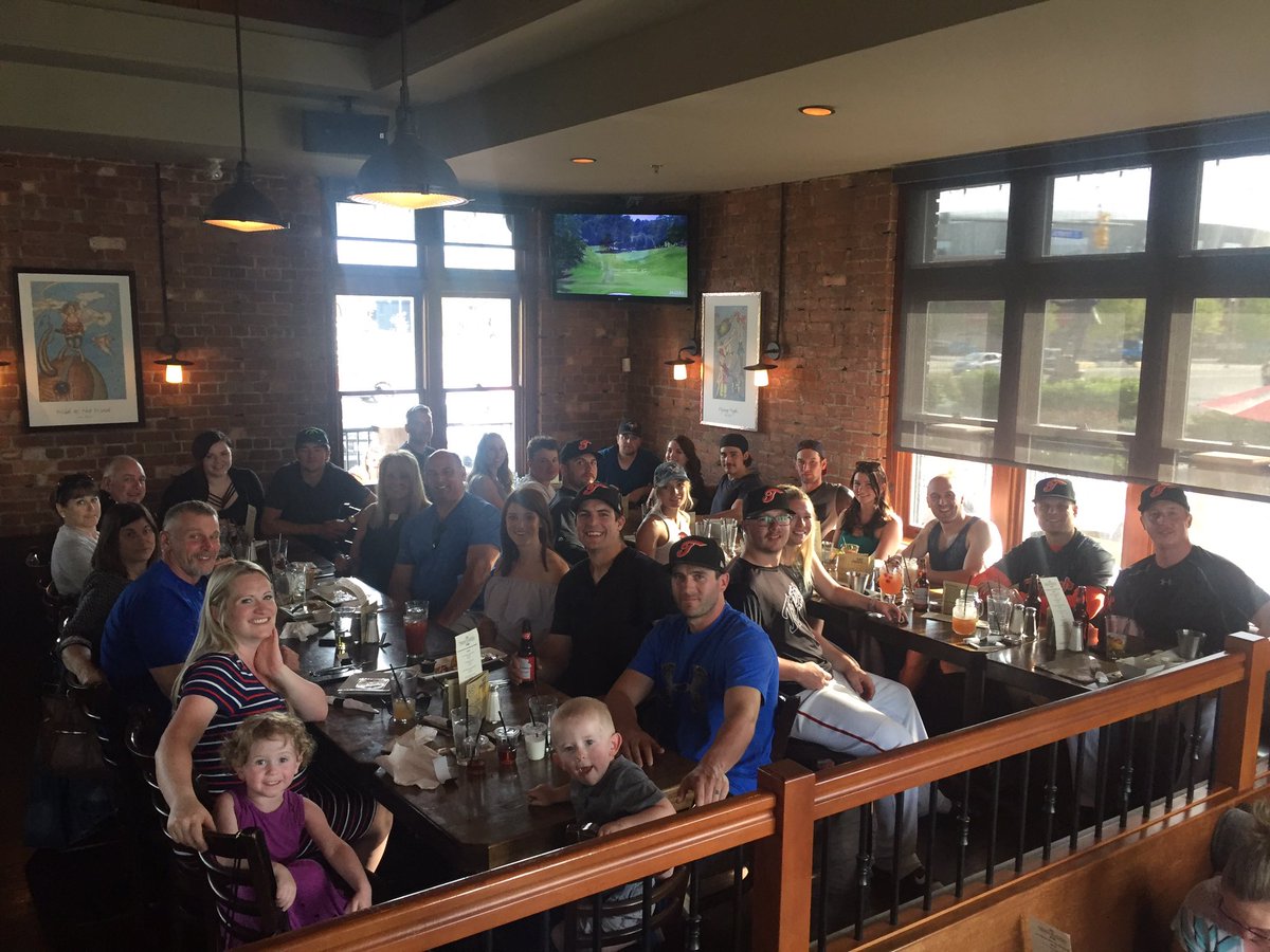 IrmaTigers's tweet photo. #tigernation travels well!! #Kelownacrew https://t.co/MkBu6uA9vC