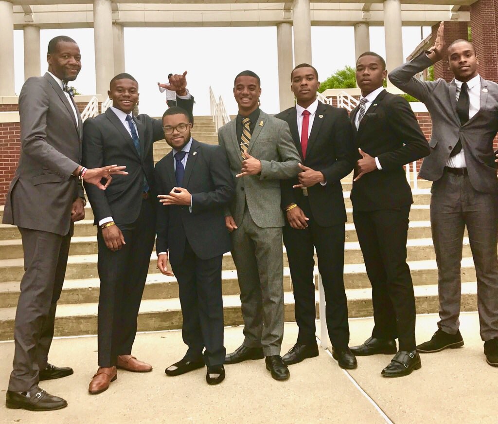 tsu_sga's tweet photo. #Legendary77 https://t.co/jYW4NXqivd