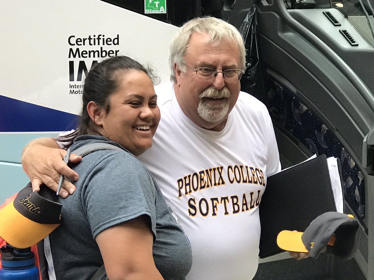 PC_Athletics's tweet photo. On the way back to Phoenix! #pcbearssoftball https://t.co/WnjasXbxcf