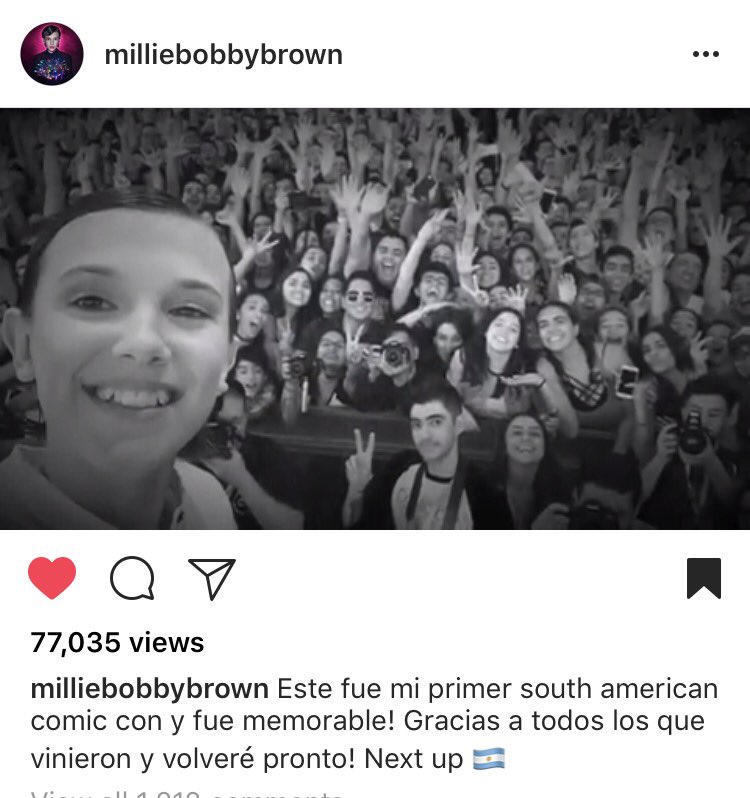 nathalia9901's tweet photo. @milliebbrown I MADE IT IN THE PICTURE!!! losing my shit rn #comiccon2017 #comicconcol https://t.co/rkRDtDKW0M