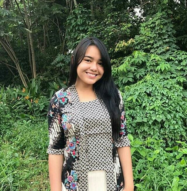 meilisa_yuli's tweet photo. Semangat syuting nya sayang 💪💪😘 @amandamanopo @amandaamanopoGL https://t.co/lCc9w7OxJ7