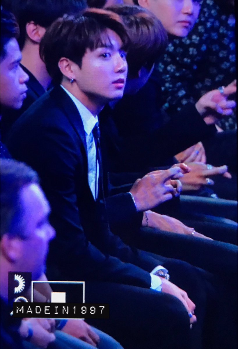 BEFORE THE ANNOUNCEMENT. THEY WERE ALL CROSSING THEIR FINGERS. OMFG IM- 

#BBMAs2017 #BBMAS #BTSBBMA