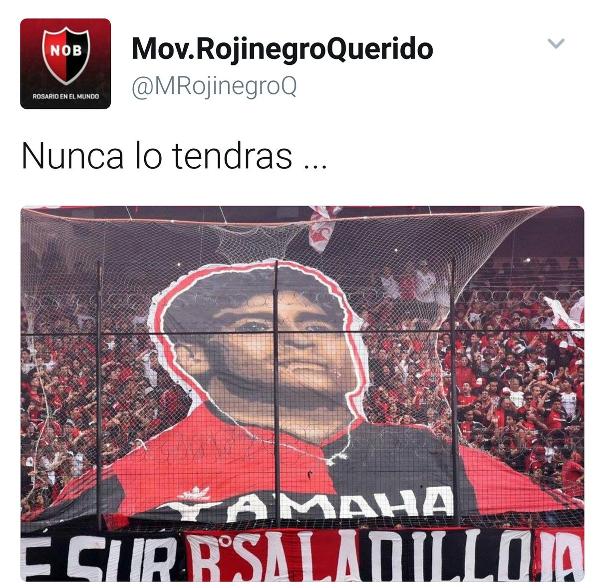 SoyArgen's tweet photo. Ñuls siempre chapea que tuvo al diego y dice "nunca lo tendrás" y Central hizo una poronga en bandera que dice "siempre la tendrás". Hermoso https://t.co/gZlIJ1N4LO