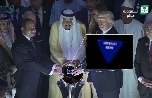 Closer look at the magic orb 8-ball…