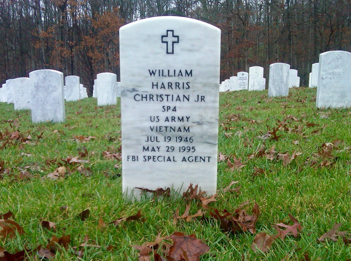 Remember LE also on Memorial Day <a href="/jaketapper/">Jake Tapper 🦅</a>. Billy was murdered 22 yrs ago today while keeping Americans safe.  A great FBI colleague! 🇺🇸