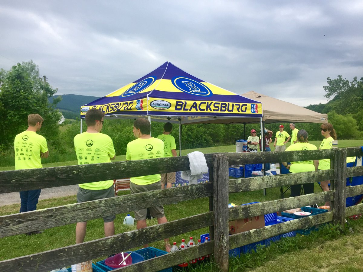 BLACKSBURGHSMTB's tweet photo. Thanks to NRVBA for putting on the Mountauns of Misery Ride. We love Maggie Valley! @BburgHSBruins @nationalMTB @bhsgrlssoccer @BMSTitans https://t.co/1WTiPp0qt4