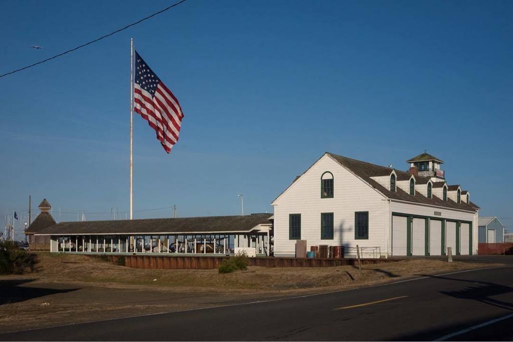 sharemerica's tweet photo. I remember you. Westport, WA, August 2016. https://t.co/CTgwzbLvuO https://t.co/wNtDE399o6