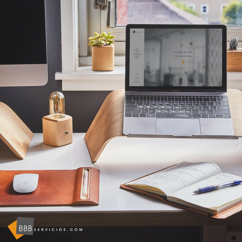 bbbservicios's tweet photo. Es hora de un buen descanso.
#bbbservicios #desconecta #webdesing #ordenador #madrid #like4like #webstargram #website #apple #lunes https://t.co/NW1AVgnAqF