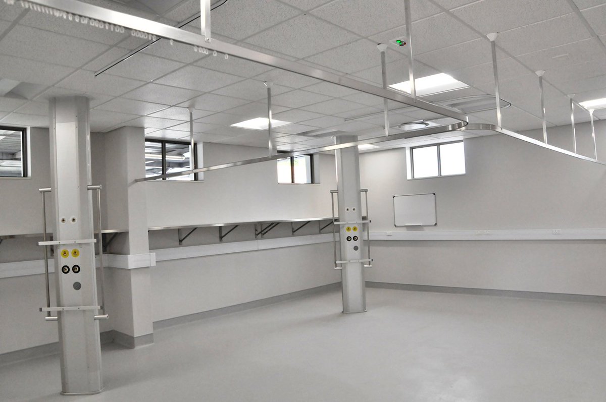 WesternCapeGov's tweet photo. Phase 2 of the new emergency centre at Stellenbosch Hospital is now complete.π― Details: https://t.co/iidKu3zgvN. #HealthNewsWC https://t.co/8ZFs6jX166
