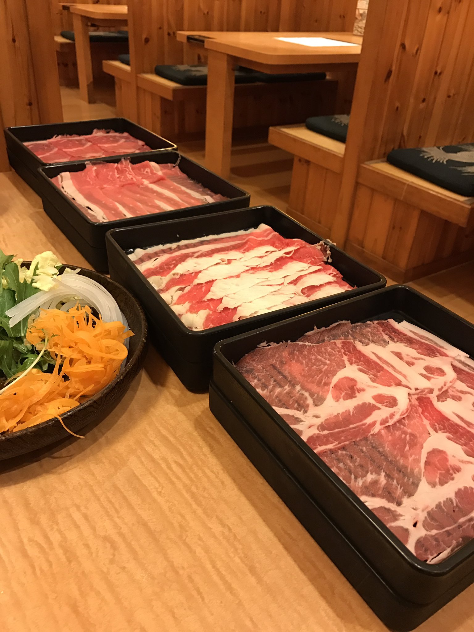 本橋由香 on Twitter: "ニクの日だょ!…