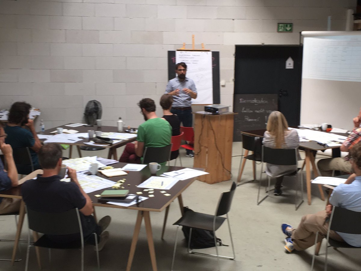 Happy to finally have the #pdtoolkit Masterclass with <a href="/meedabyte/">Simone Cicero</a> in #munich @ImpactHubMunich