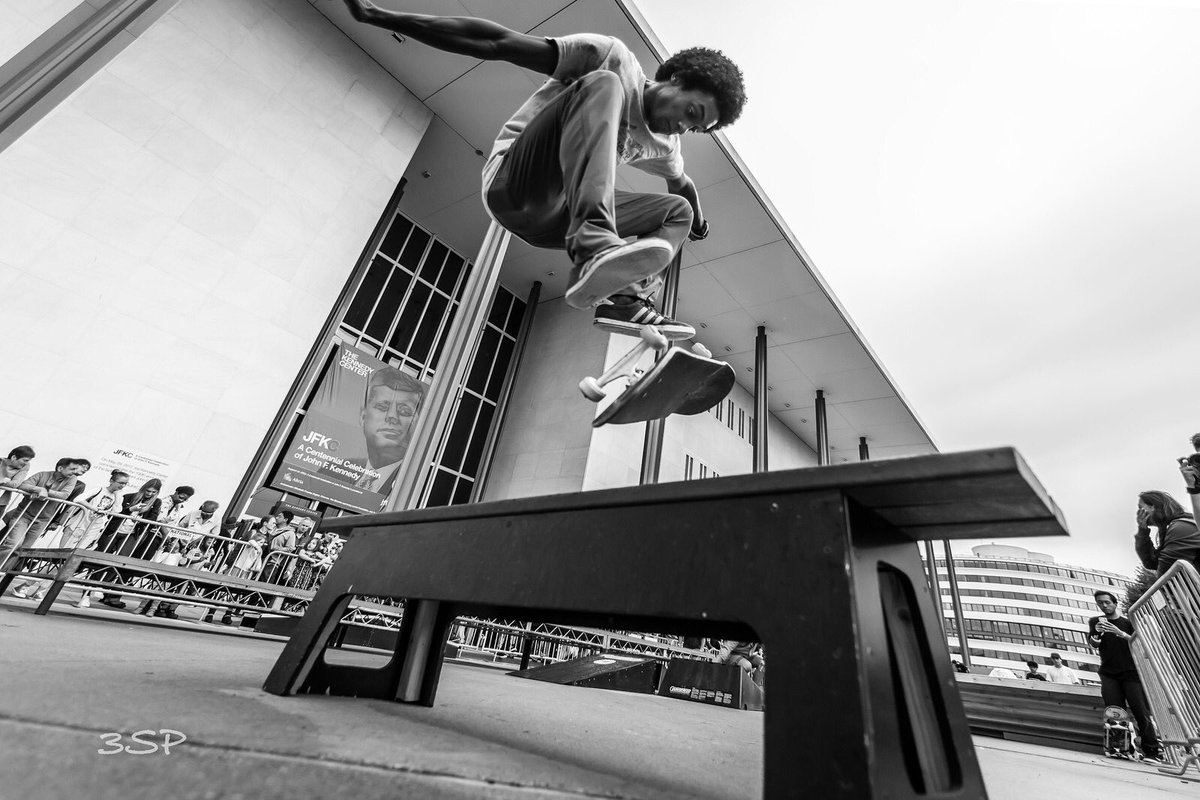 3slidephotos's tweet photo. #skateboards#boardporn #thrasher #thrashermag #ramptech #whashingtondc#theworldofskateboarding #thankyouskateboarding #stokedlife #shredxco https://t.co/m8IuPMBl0H