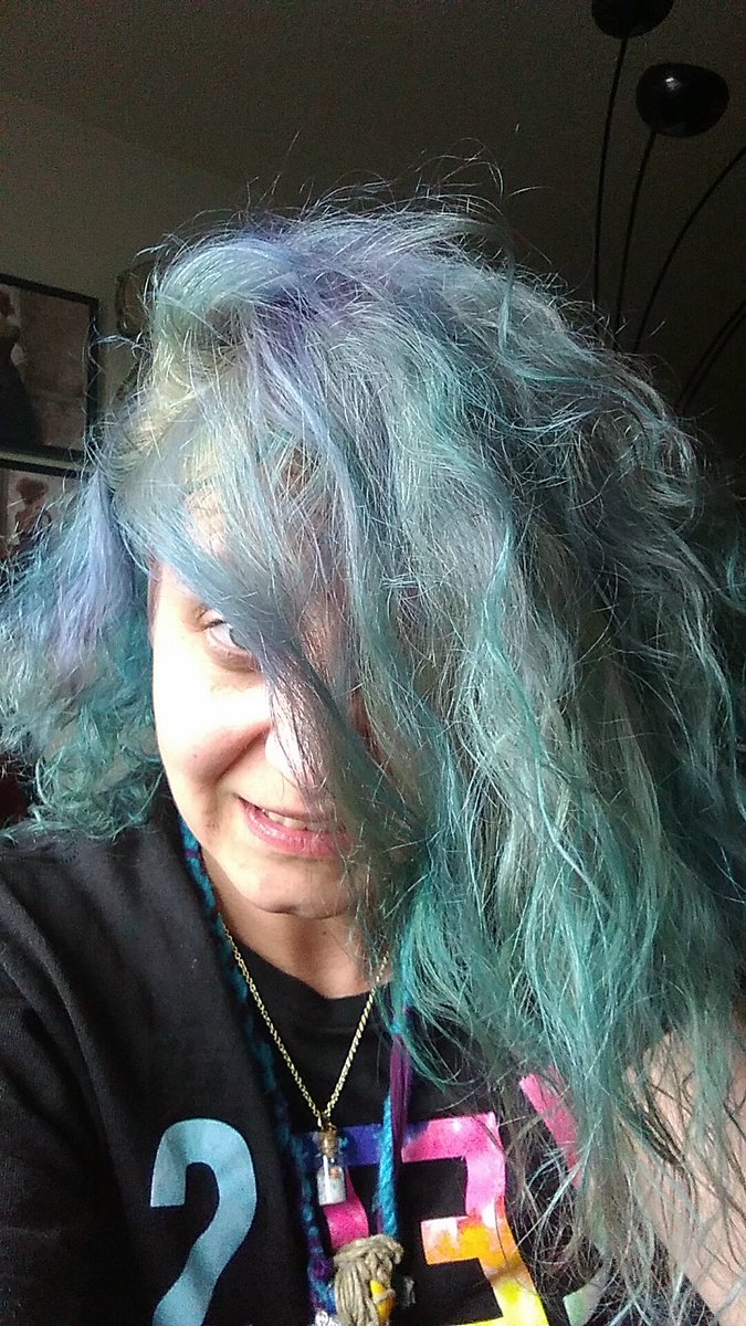 sckquizz's tweet photo. #Mermaid #mermaidhair #nappy #colorful #YOLO #hyphy #mylife #love #Loveyourself #beauty #happy #LifeisBeautiful #grateful #sckquizz https://t.co/mnlNtWN63W