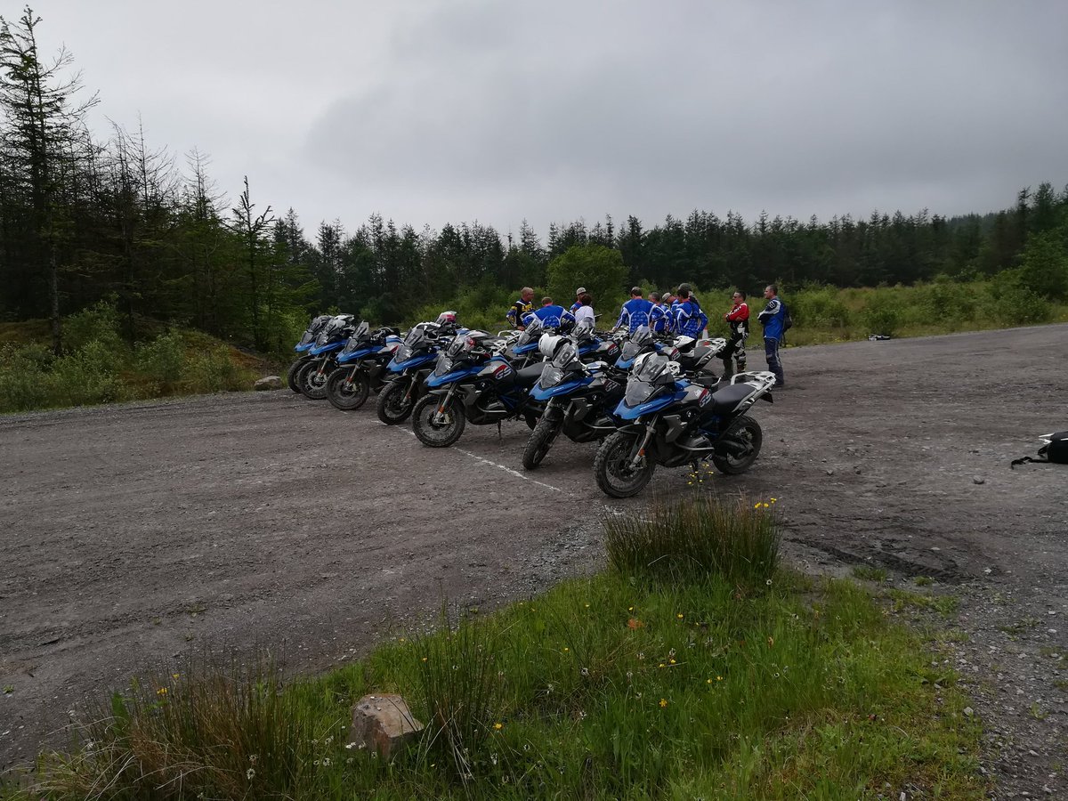 BMWMotorradUK's tweet image. The 12 finalists are now split into groups of four to take part in a team challenge... #GSTrophyUK