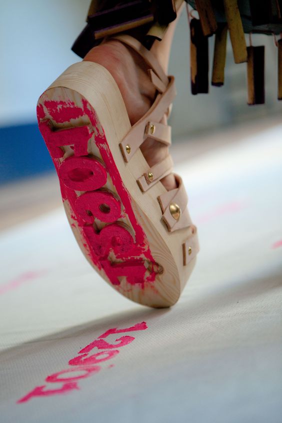 Talk the talk. Walk the walk. Today we're loving these stamp shoes. #imPRESSed #onthegoprinting #DIY #printing