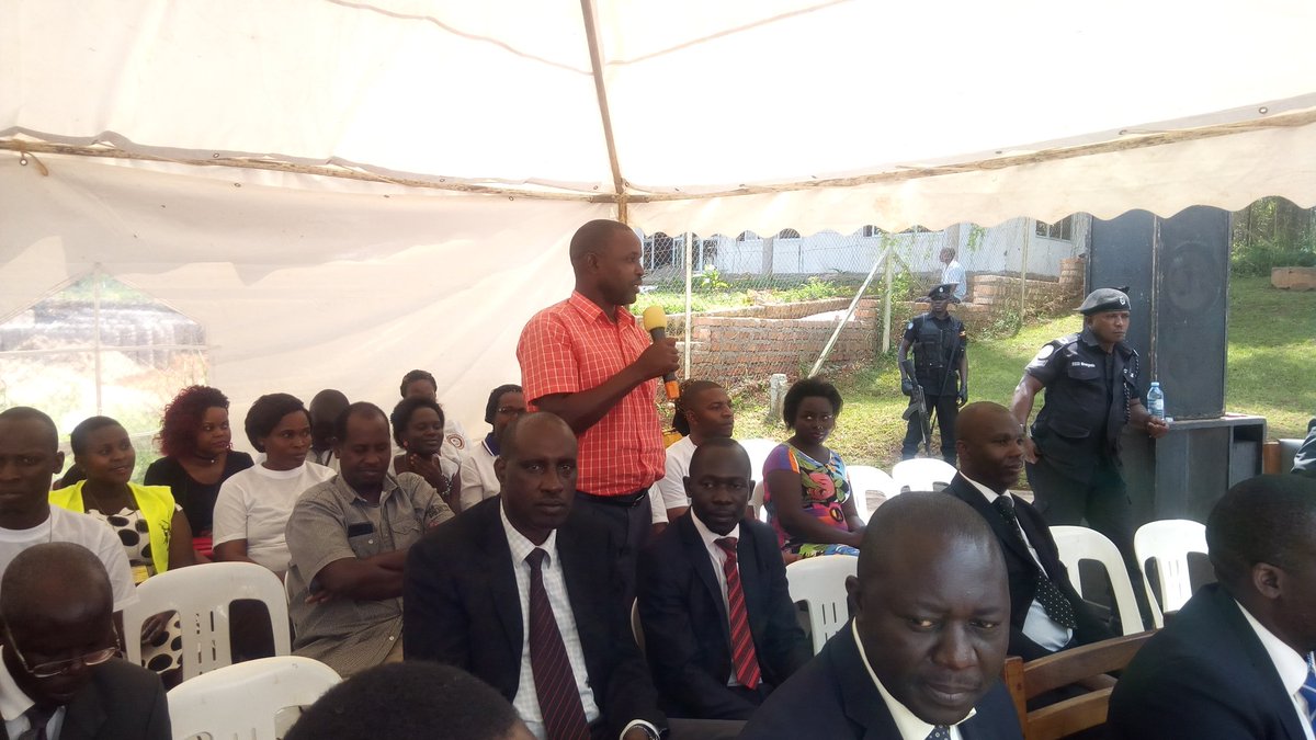 JudiciaryUG's tweet photo. The Masaka people applauded the magistrates & judges of Masaka Court for the timely judgements & customer care #CourtOpenDay https://t.co/vw5ZFjzosP