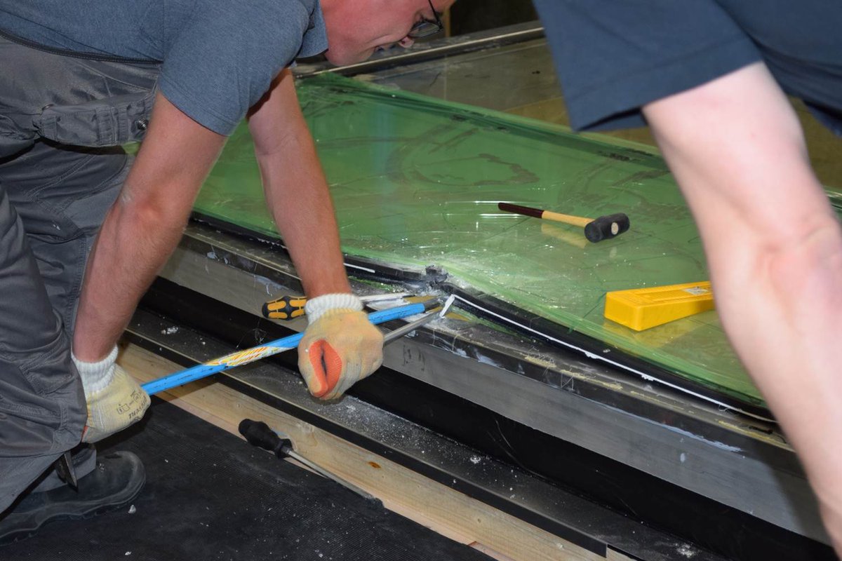 Testen #inbraakwerendheid #glasdaken geslaagd! Glasdaken Brakel Atmos WK3/RC3 gecertificeerd.