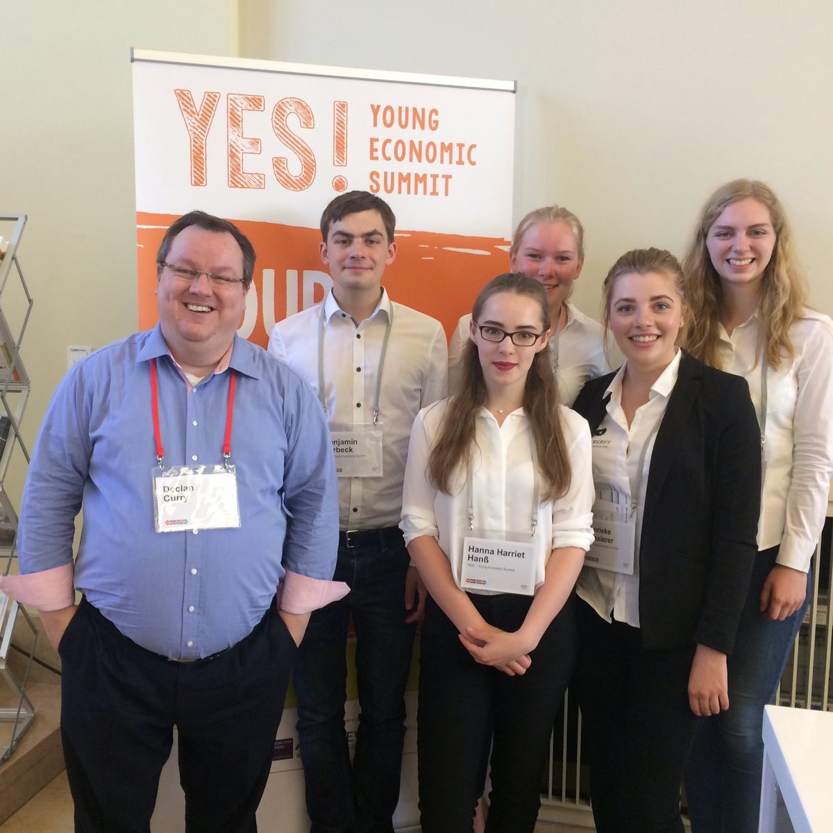 YESforOceans's tweet photo. Just met @declancurry who will discuss our #eFISHient system with us later today! 🌊 https://t.co/KOkfdoCGBn
