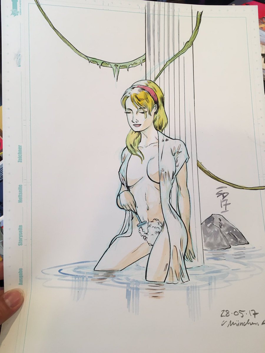 sdinter's tweet photo. Some of the commissions I drew at #CFM17 (may be NSFW). https://t.co/pB6ph3ExzL