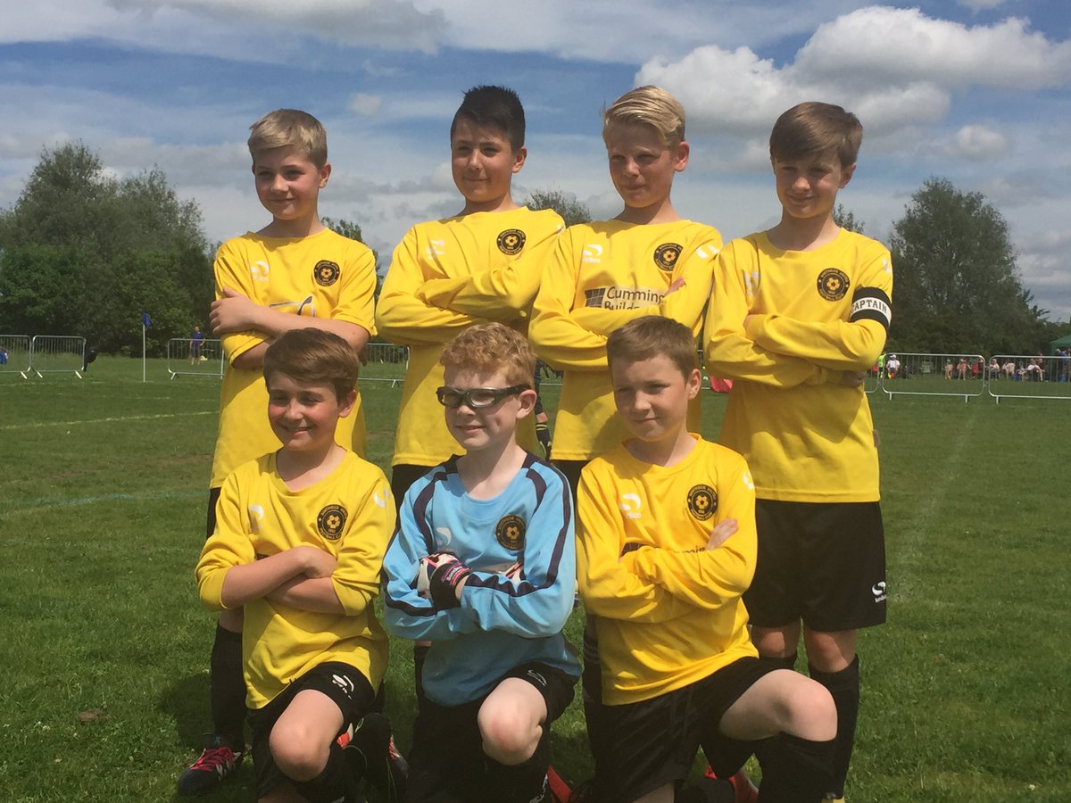 southsideutdmk's tweet photo. Superb effort from U11Power 'Magnificent 7' yesterday. Unbeaten group winners with 0 goals conceded. Lost in cup semi but made us all proud💪 https://t.co/LTF383qqQj