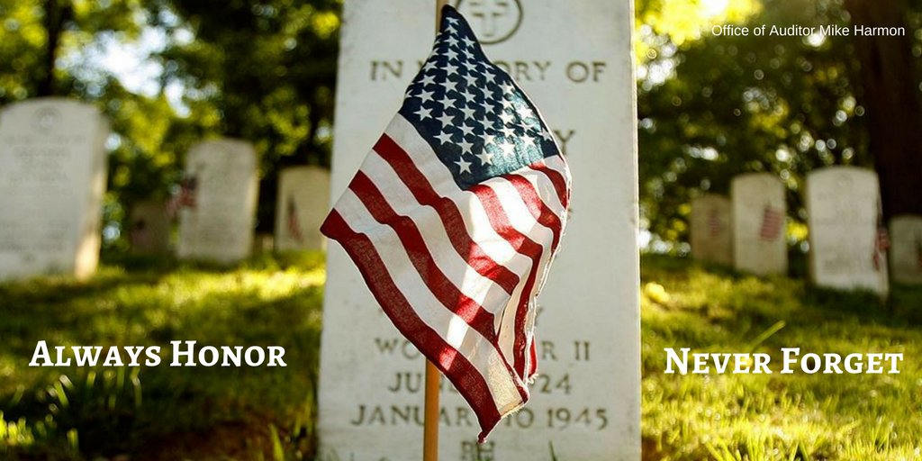 KyAuditorHarmon's tweet photo. Thank you to all those who served in times of war and peace.  Today we honor them. #MemorialDay17 #memorialday2017 https://t.co/q0MSOv8ey3